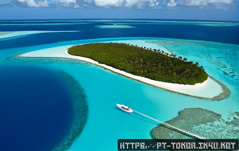 통가 하파이 군도 여행 - Photorealistic aerial view of the Ha’apai island group in Tonga, a small white outrigger boat glidin...